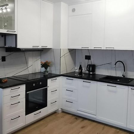 Cicha Przystan Apartament Regata Garaz W Cenie Lägenhet Kołobrzeg Exteriör bild